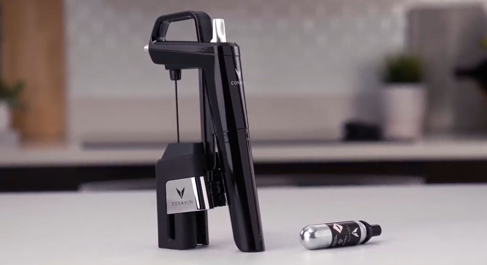 Model Eleven User Guide | Coravin Wine Preservation System